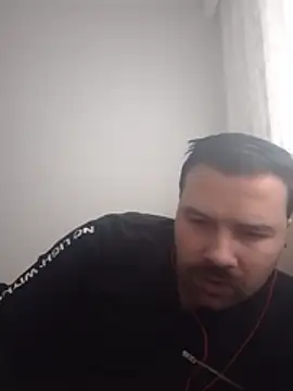 raducelfrumos99 Adlı Modelin Web Kamerası Şovu