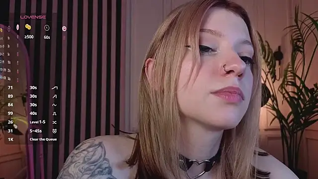 arielabradberry Adlı Modelin Canlı XXX Sohbeti