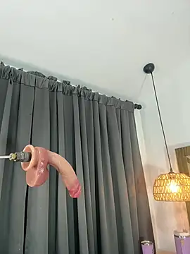 Angel_Perv Adlı Modelin Web Kamerası Şovu