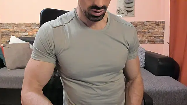 Show Webcam de HotHunkTrainer