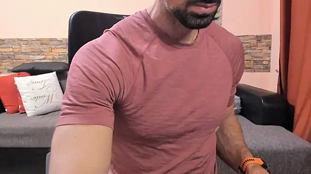 عرض كام HotHunkTrainer