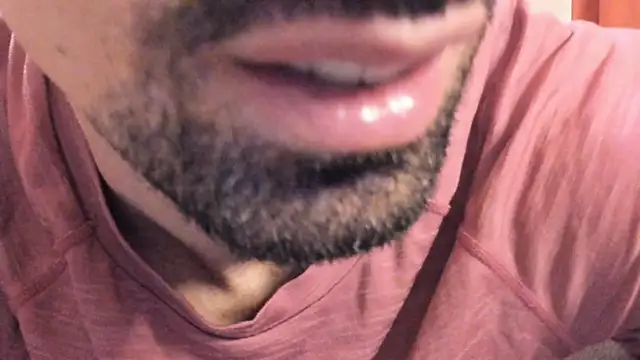 HotHunkTrainer 在線直播表演