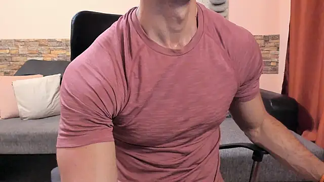 Show webcam de HotHunkTrainer