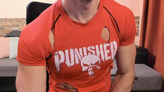 HotHunkTrainer Show in webcam