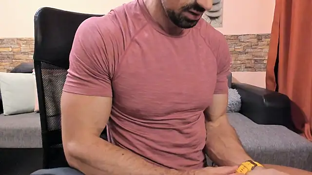 HotHunkTrainer Webcam show