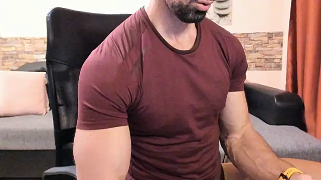 HotHunkTrainer Webcam show