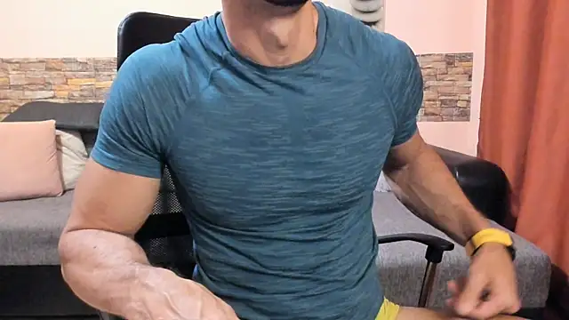 Show Webcam de HotHunkTrainer