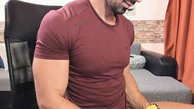 HotHunkTrainer – webcam-show