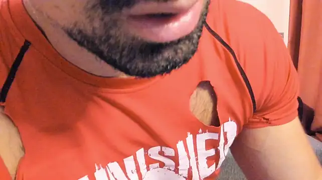 HotHunkTrainer's Webcam Show