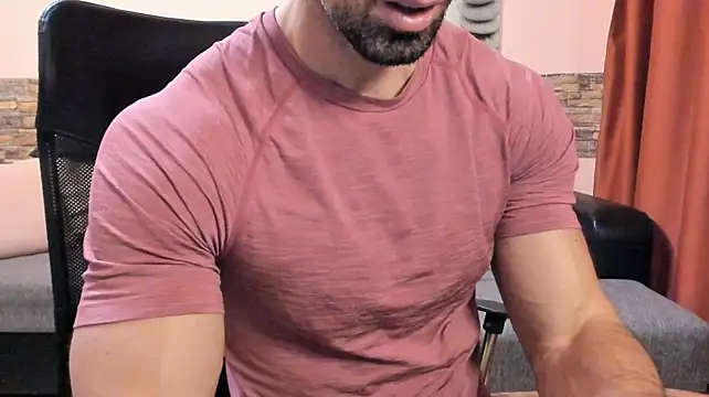 HotHunkTrainer Webcam show