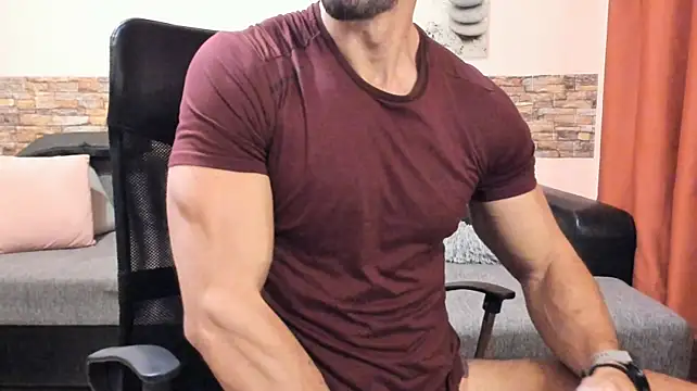 HotHunkTrainer Webcam show