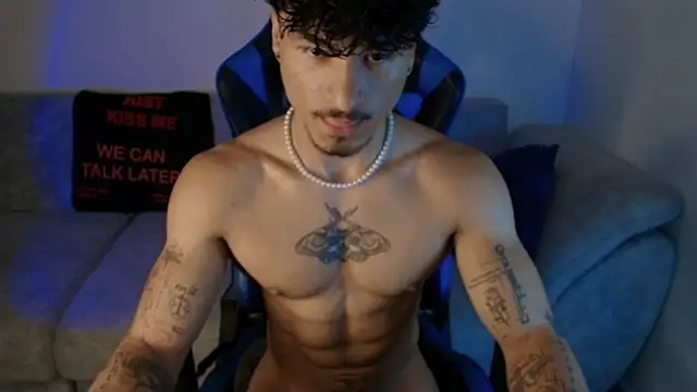 Thomas_Fit1 Adlı Modelin Web Kamerası Şovu