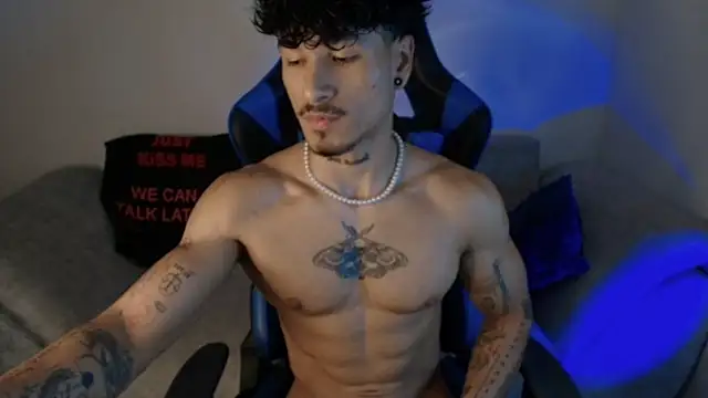 Thomas_Fit1のライブXXXチャット