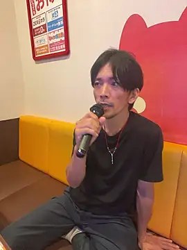 Katakuriko-Denpun 在線直播表演