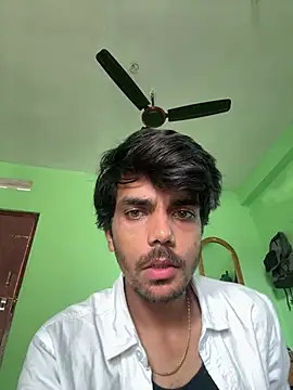 HardCupid Show in webcam