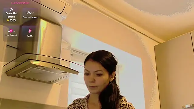 alisoncassie Adlı Modelin Web Kamerası Şovu