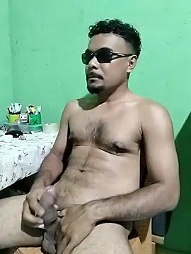 SweetDaddy07 Chat XXX in diretta