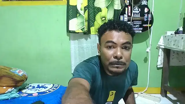 SweetDaddy07 Show Webcam