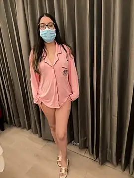 jAsMinE678 Adlı Modelin Canlı XXX Sohbeti