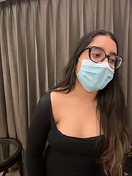 jAsMinE678 webkamerás műsora