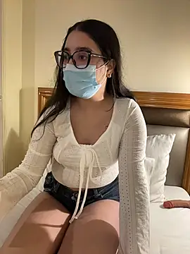 jAsMinE678 Show in webcam
