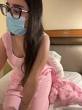 jAsMinE678 Webcam Show