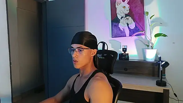 Pokazy przed kamerką – alejo_x3