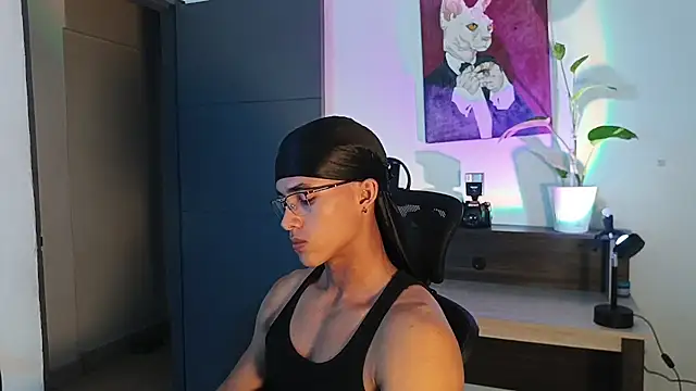הופעת וובקאם של alejo_x3