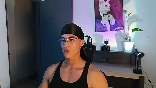 Pokazy przed kamerką – alejo_x3