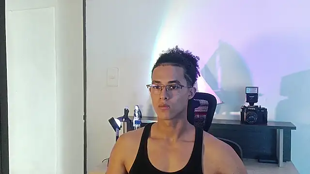 הופעת וובקאם של alejo_x3