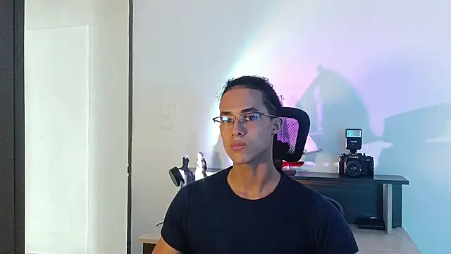 alejo_x3 在線直播表演