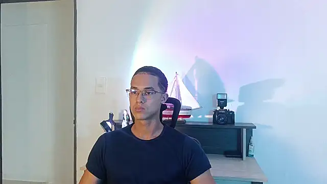 alejo_x3 Pertunjukan Webcam