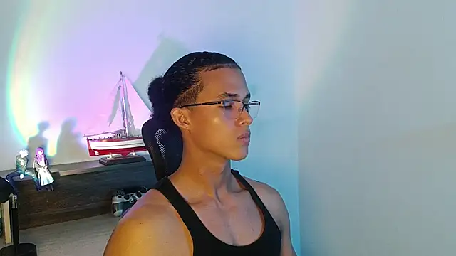alejo_x3n Webbikameraesitys