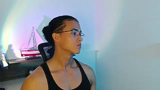 alejo_x3 Adlı Modelin Web Kamerası Şovu