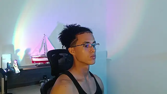 alejo_x3 Show Webcam