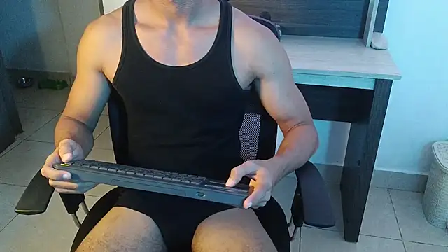 Show de alejo_x3 na webcam
