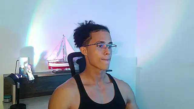 alejo_x3's Webcam Show