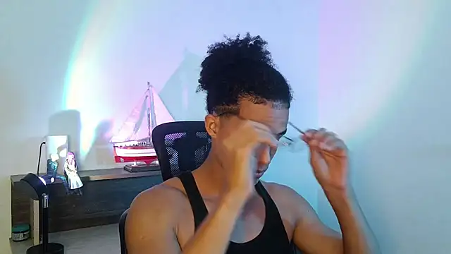 Show de alejo_x3 na webcam
