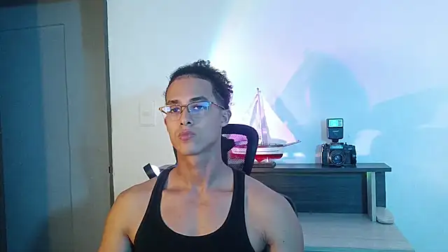alejo_x3のウェブカメラショー