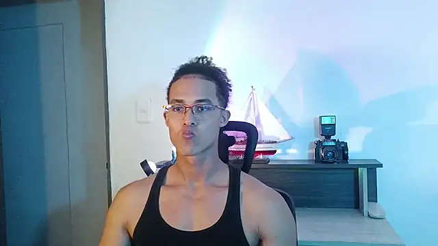 alejo_x3 webkamerás műsora
