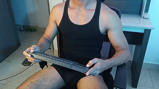 Pokazy przed kamerką – alejo_x3