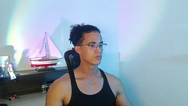 alejo_x3's Webcam Show