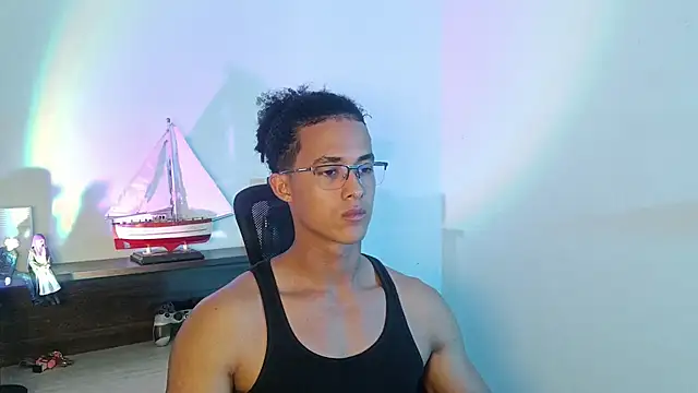 alejo_x3 Show Webcam