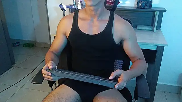 alejo_x3 Adlı Modelin Web Kamerası Şovu