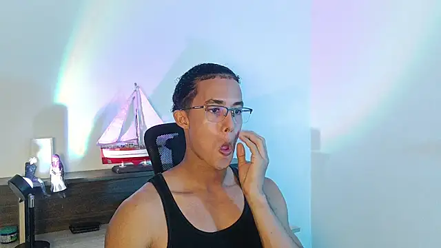عرض كام alejo_x3