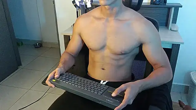 alejo_x3のウェブカメラショー