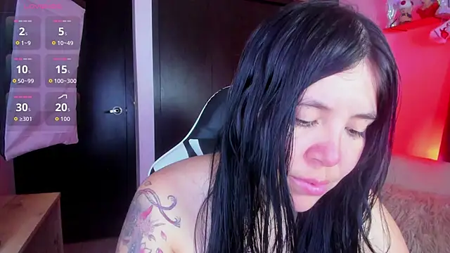 AilynRed's Webcam Show