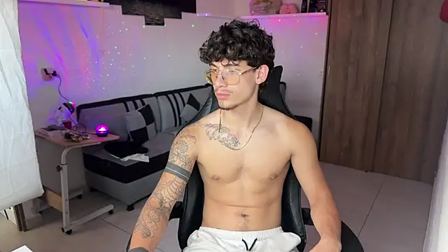 Kisan_Smith's Webcam Show