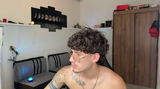 Kisan_Smith's Webcam Show