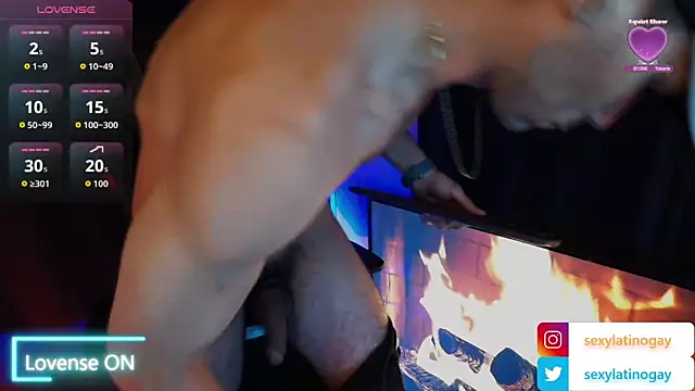 Вебкам-шоу sexylatin0gay